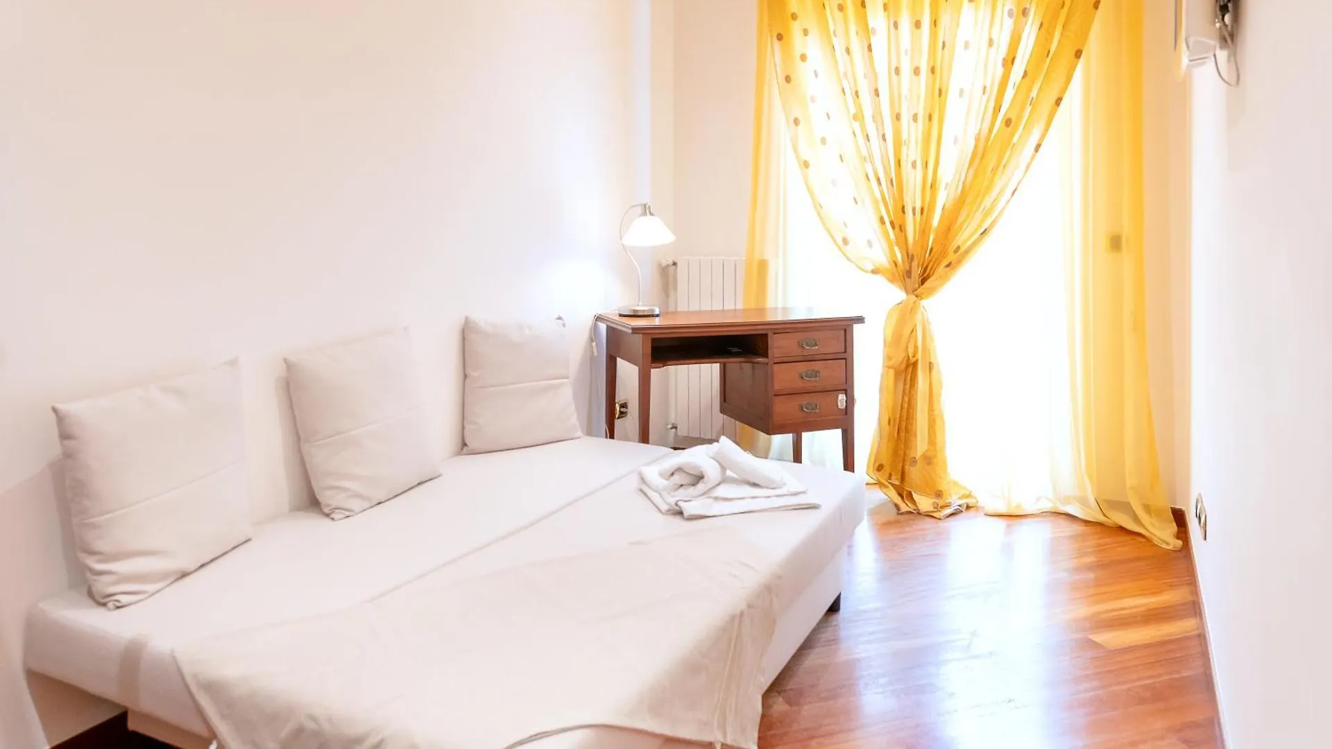 Dimora: A Casa Di Pier Apartment Bari